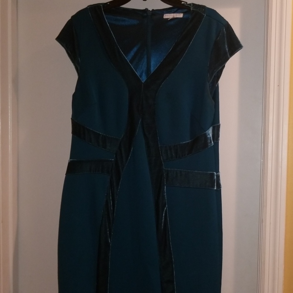 New York & Company Teal Mid-Length Dress